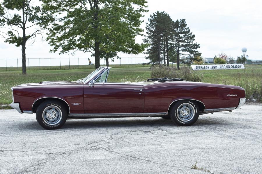 Pontiac Tempest GTO Convertible 1966 года  (фото 9 из 83)